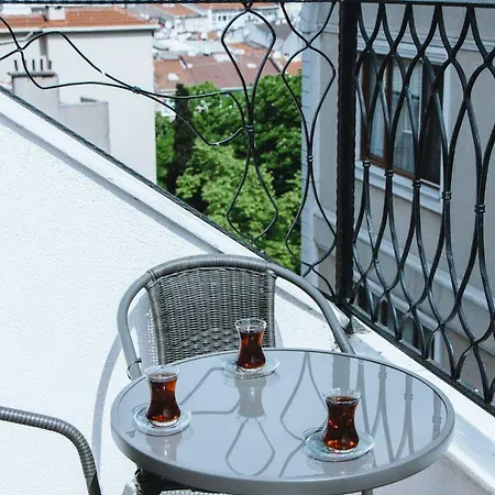 Hotel Istanroom By Keo 3*